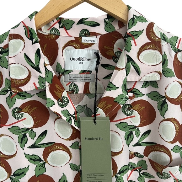 Goodfellow & Co Men's Brown and Green Coconut Patterned Shirt - Picture 2 of 3